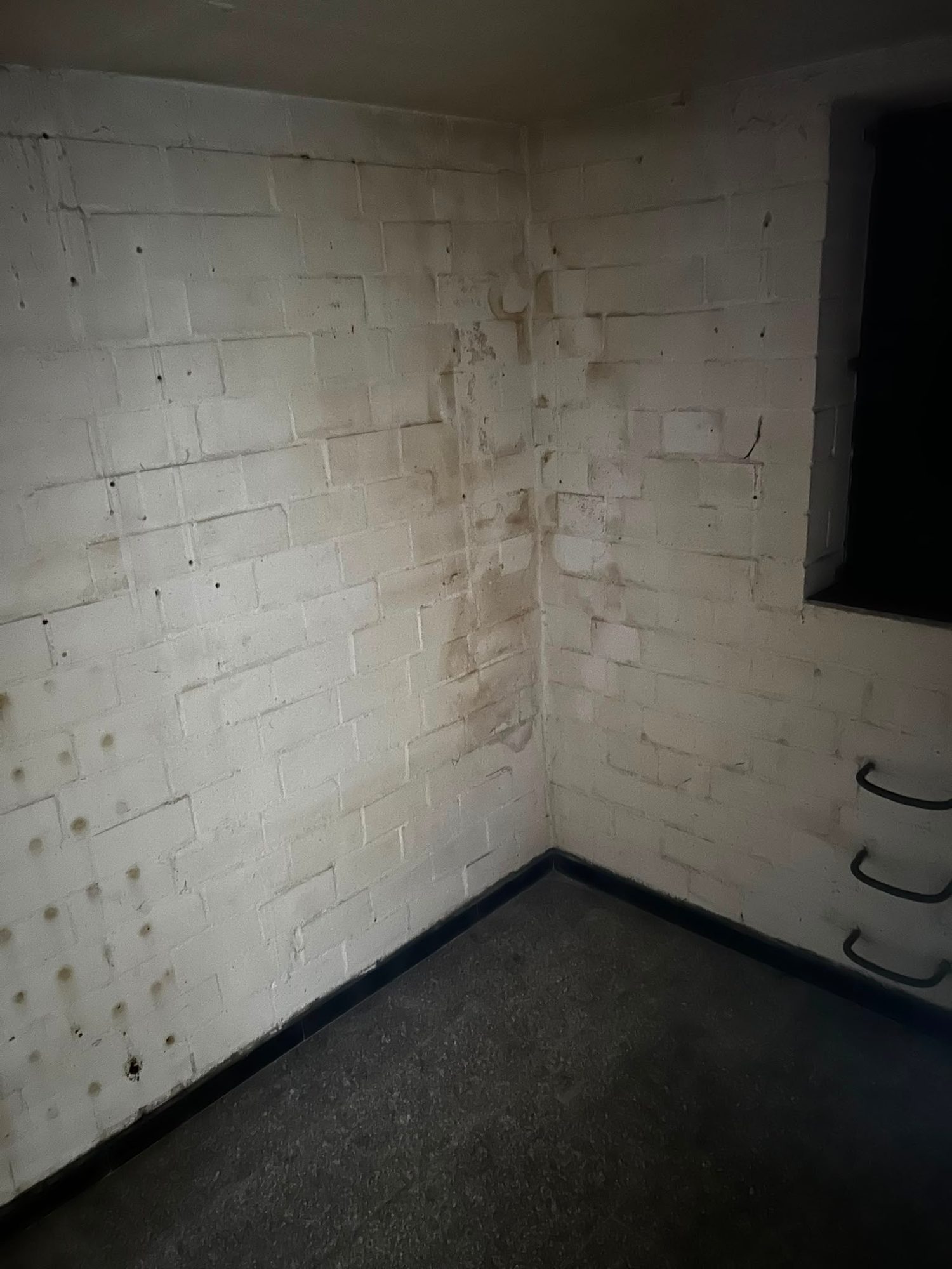 Haus in Hilden nach der Entrümpelung, besenrein übergeben (Bild 1)