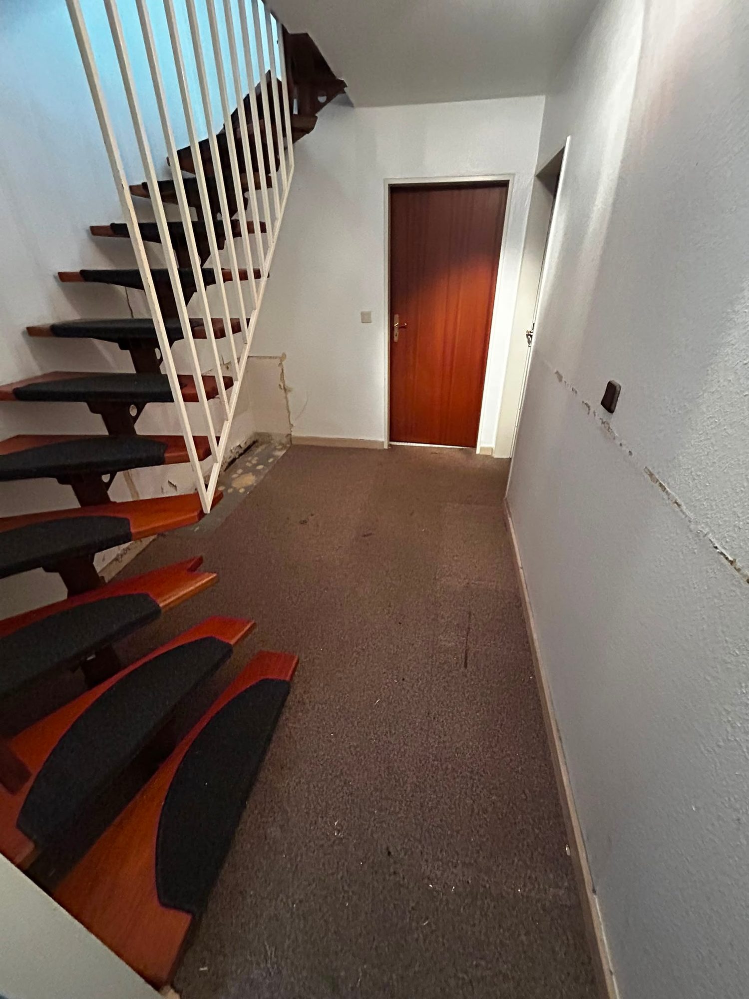 Haus in Hilden nach der Entrümpelung, besenrein übergeben (Bild 4)