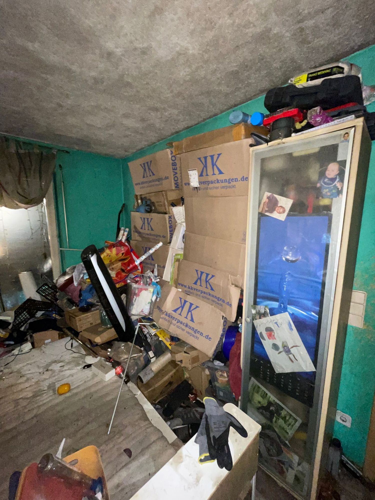 Haus in Korschenbroich vor der Entrümpelung (Bild 1)