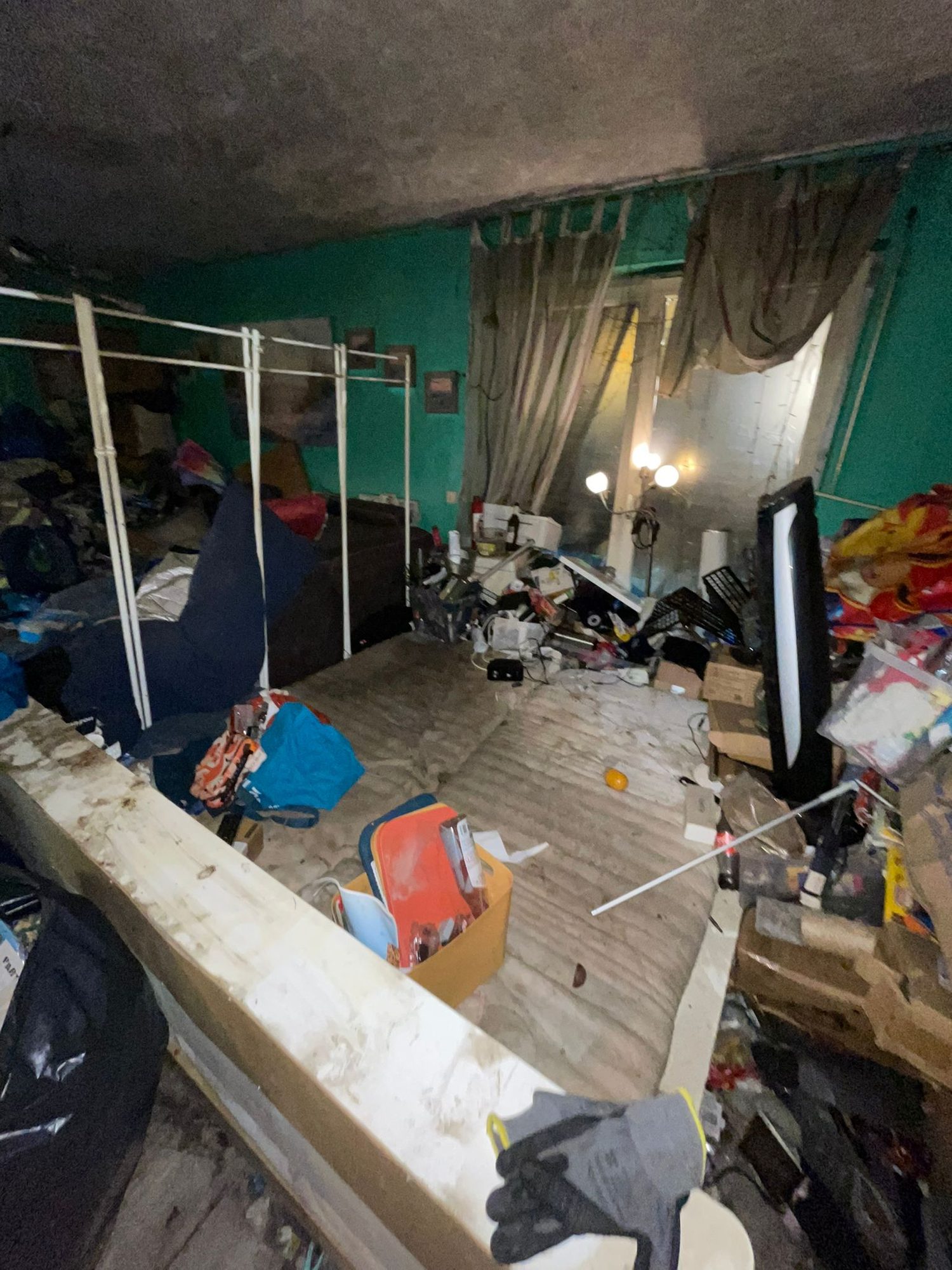 Haus in Korschenbroich vor der Entrümpelung (Bild 6)