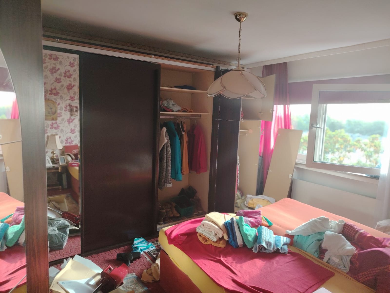 Wohnung in Brühl vor der Entrümpelung (Bild 5)