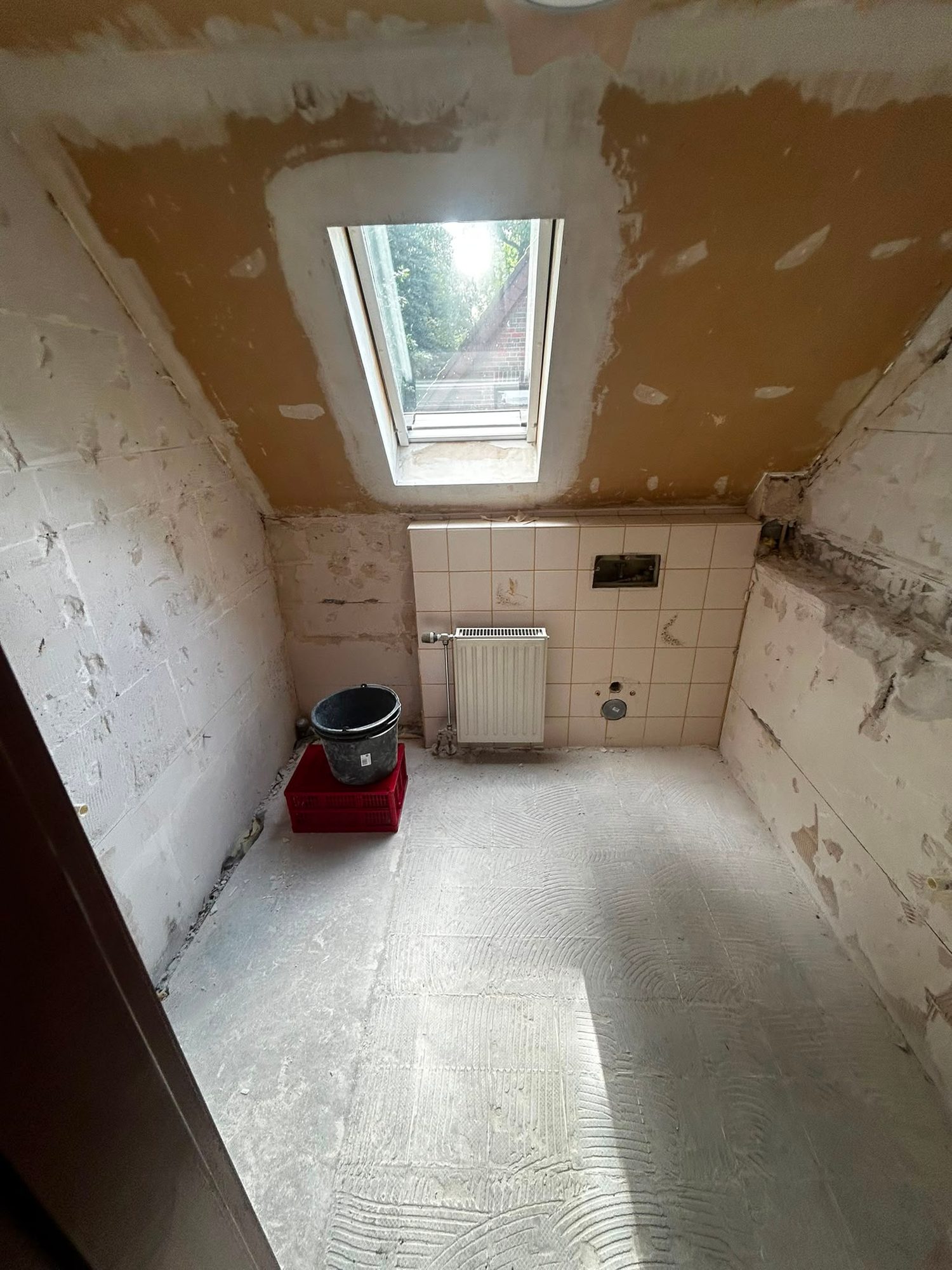 Haus in Düsseldorf-Wersten nach der Entrümpelung, besenrein übergeben (Bild 10)