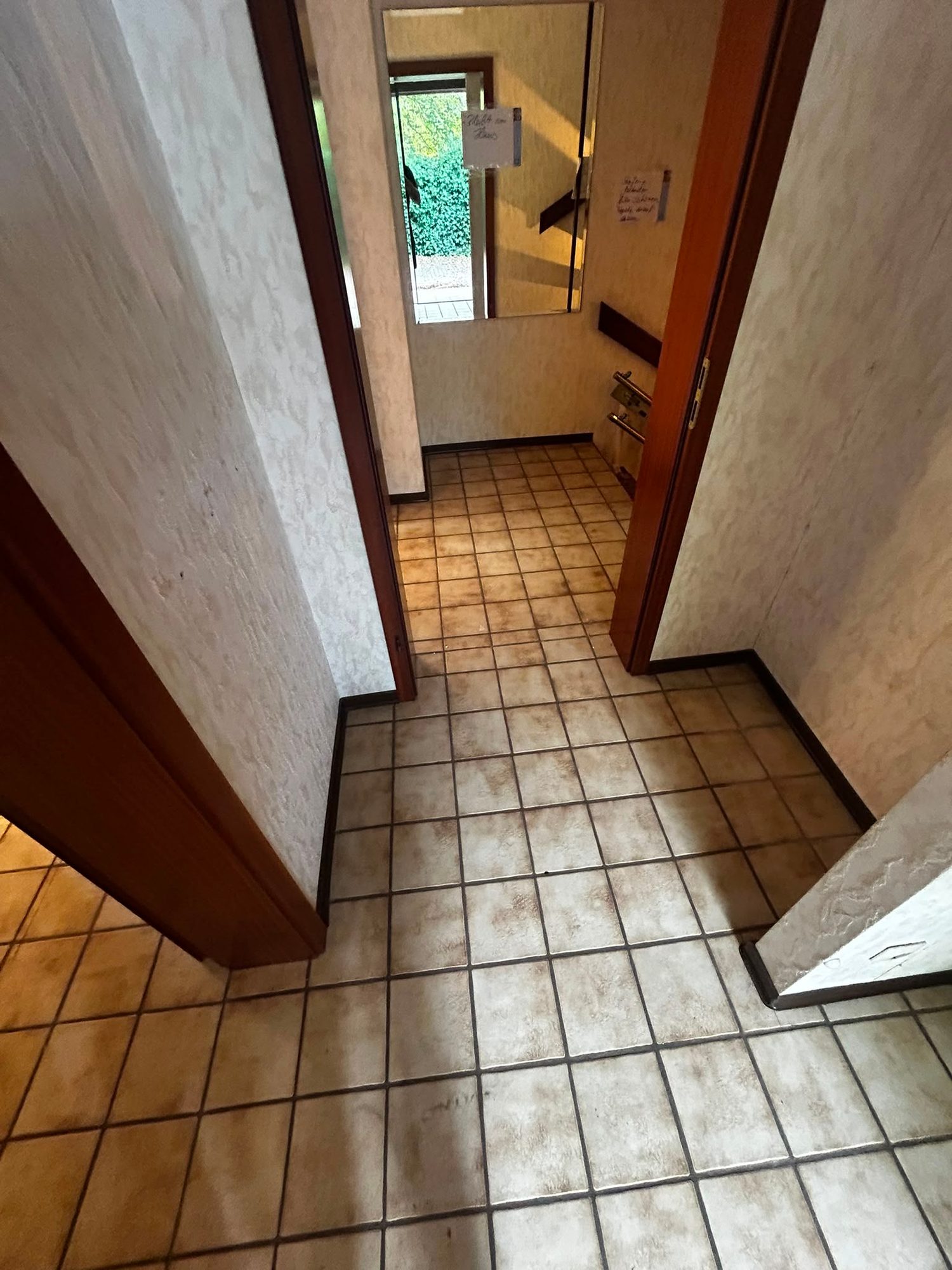 Haus in Düsseldorf-Wersten nach der Entrümpelung, besenrein übergeben (Bild 13)