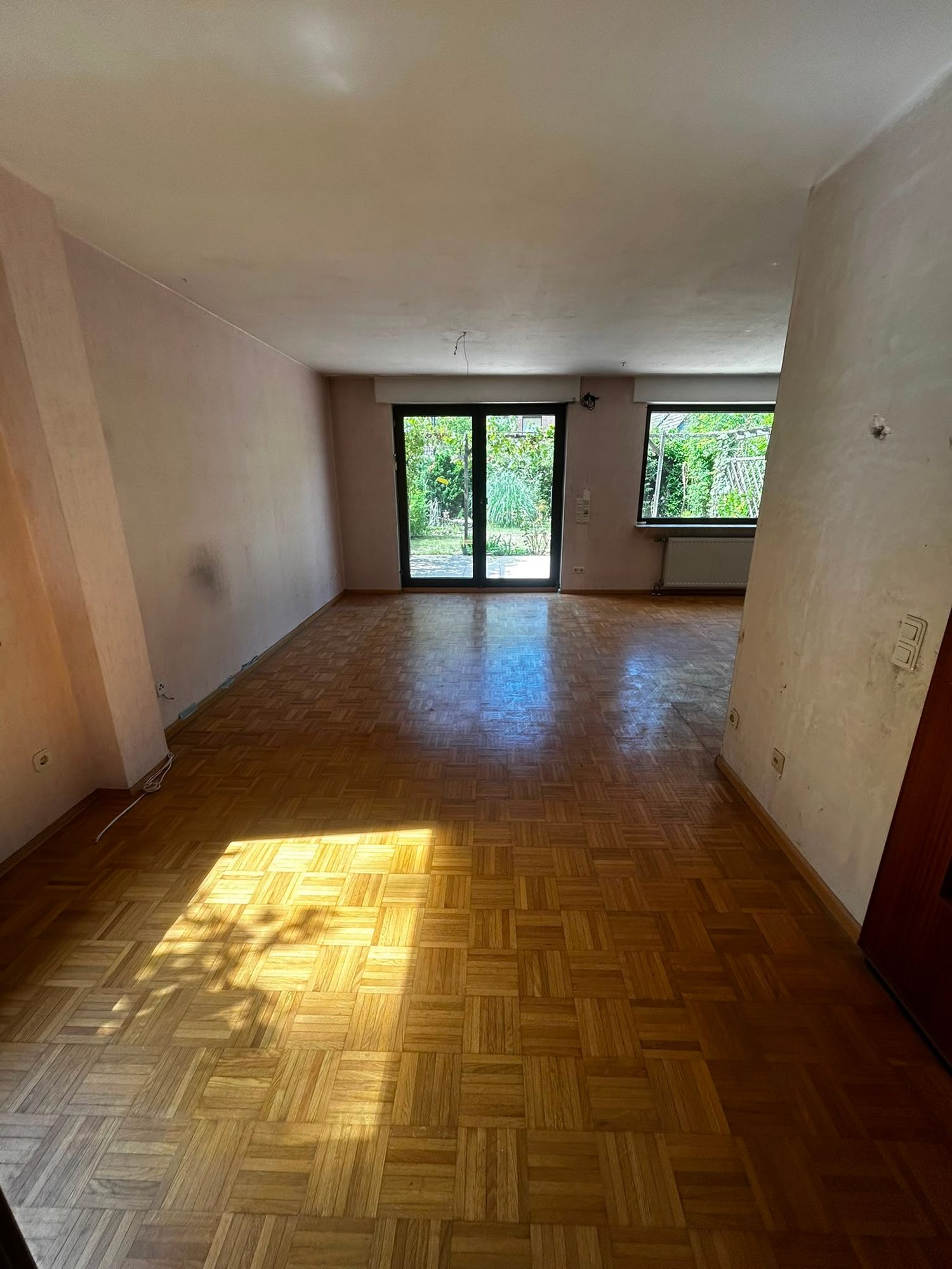 Haus in Düsseldorf-Wersten nach der Entrümpelung, besenrein übergeben (Bild 2)