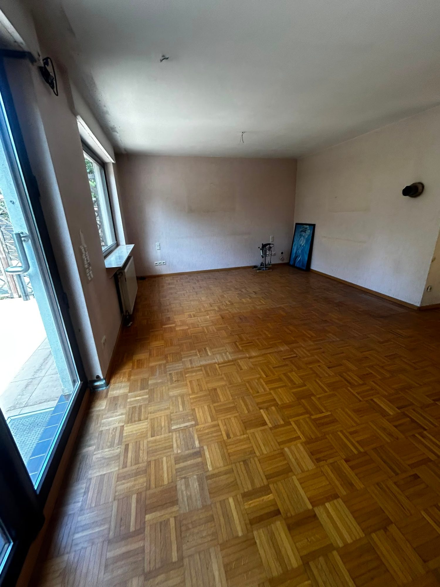 Haus in Düsseldorf-Wersten nach der Entrümpelung, besenrein übergeben (Bild 3)