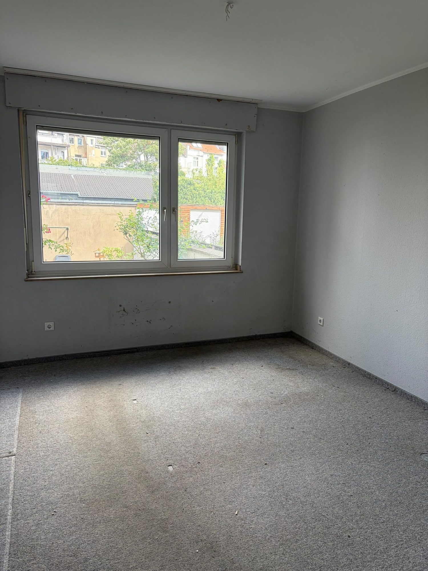 Wohnung in Düsseldorf-Flehe nach der Entrümpelung, besenrein übergeben (Bild 4)