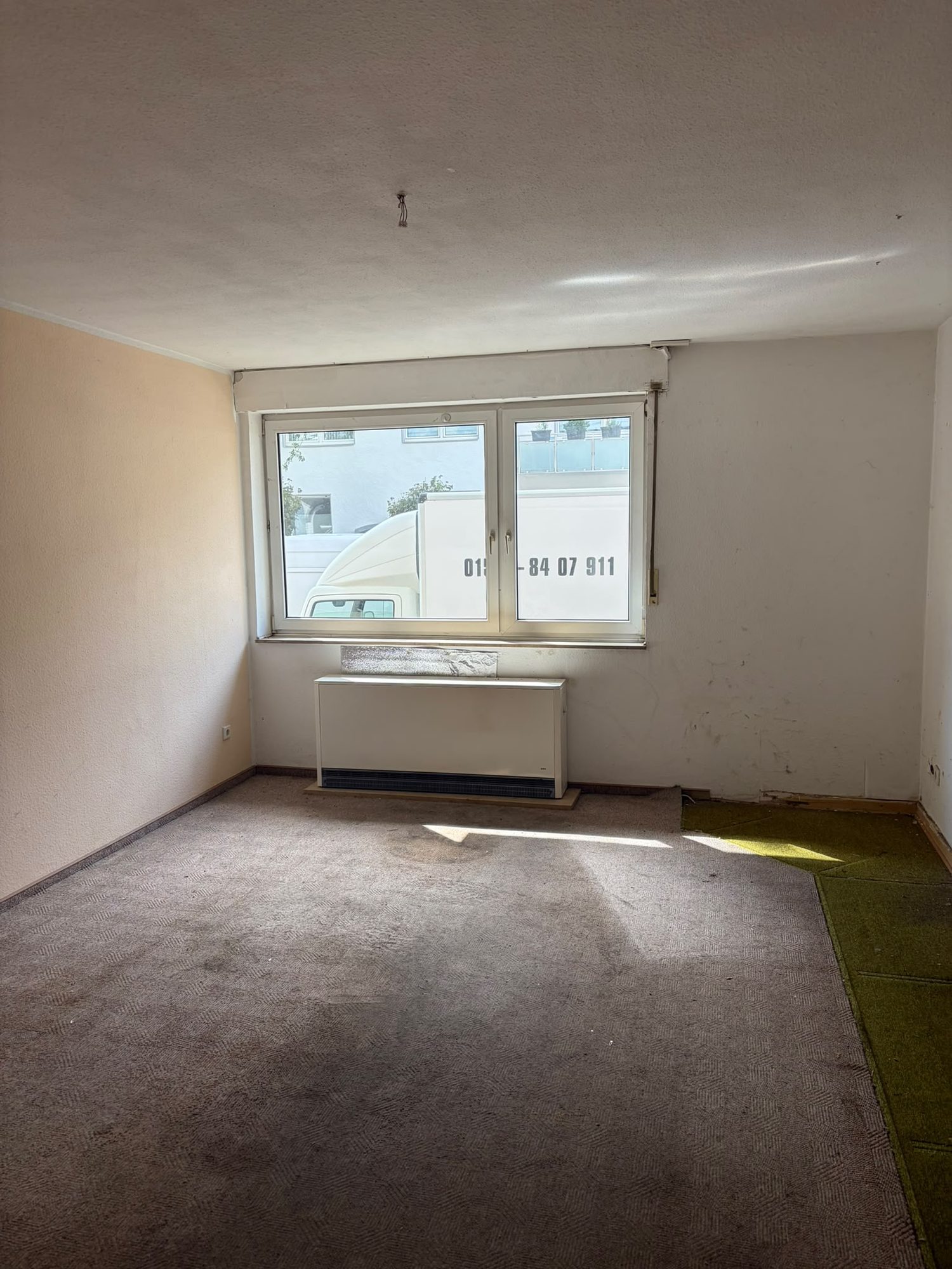 Wohnung in Düsseldorf-Flehe nach der Entrümpelung, besenrein übergeben (Bild 6)