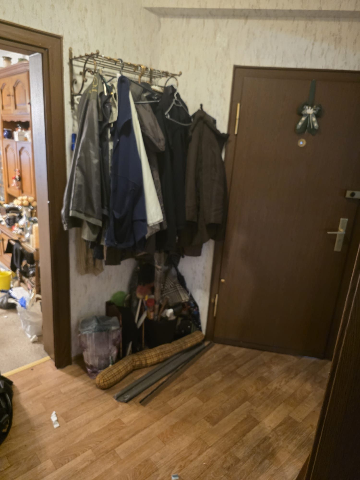 Wohnung in Düsseldorf-Flehe vor der Entrümpelung (Bild 9)