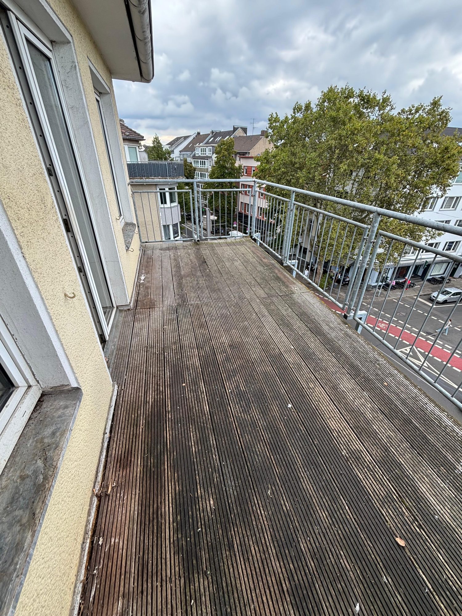 Wohnung in Düsseldorf-Pempelfort nach der Entrümpelung, besenrein übergeben (Bild 7)