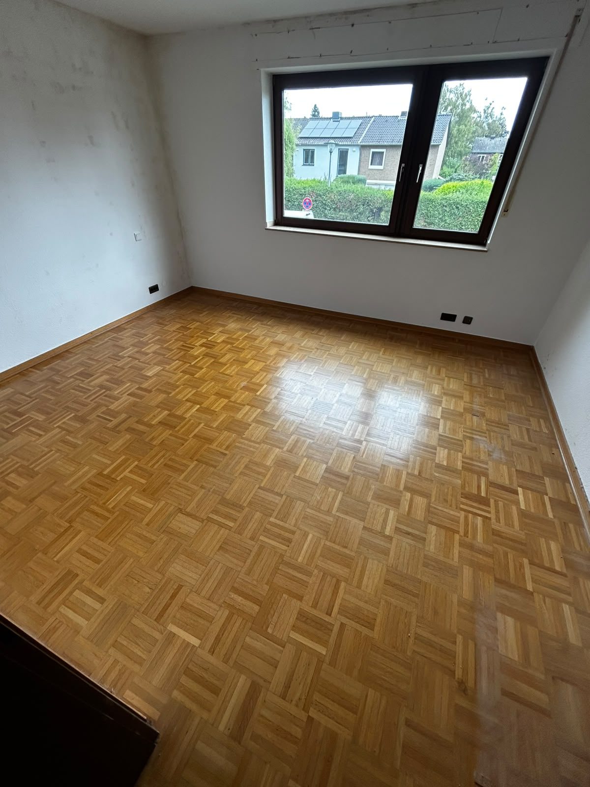 Wohnung in Duisburg nach der Entrümpelung, besenrein übergeben (Bild 8)