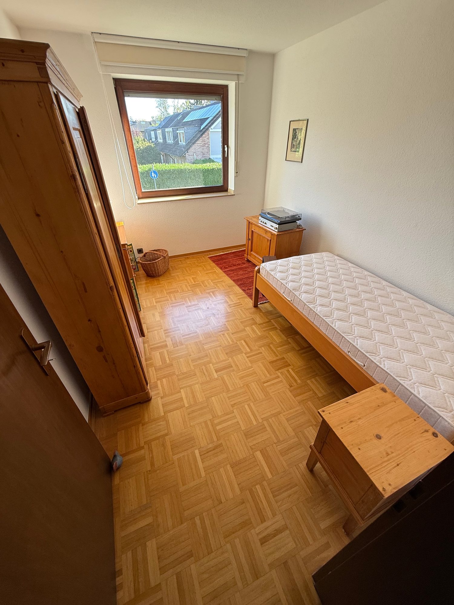Wohnung in Duisburg vor der Entrümpelung (Bild 10)