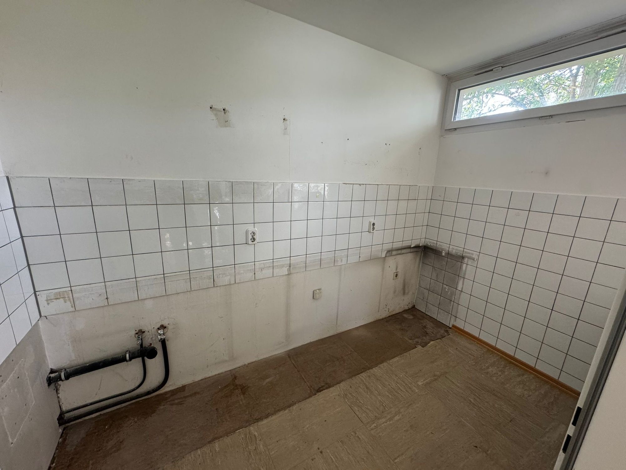 Wohnung in Köln-Kalk nach der Entrümpelung, besenrein übergeben (Bild 3)
