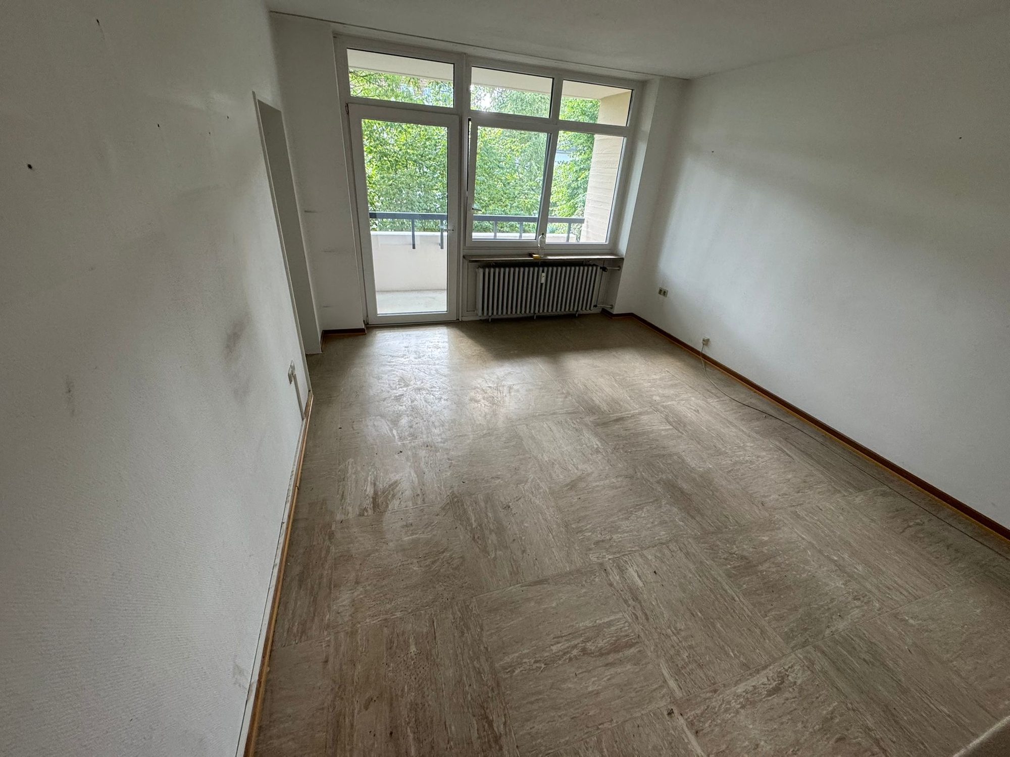 Wohnung in Köln-Kalk nach der Entrümpelung, besenrein übergeben (Bild 4)