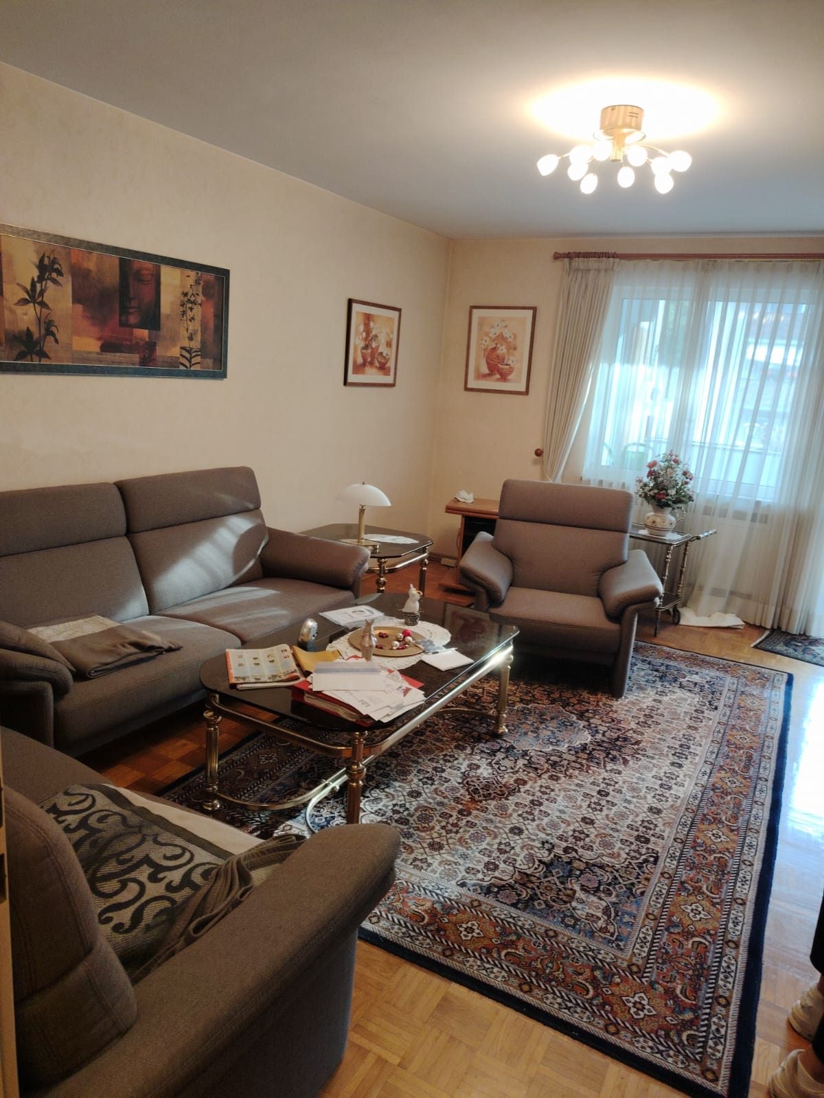 Wohnung in Köln vor der Entrümpelung (Bild 2)