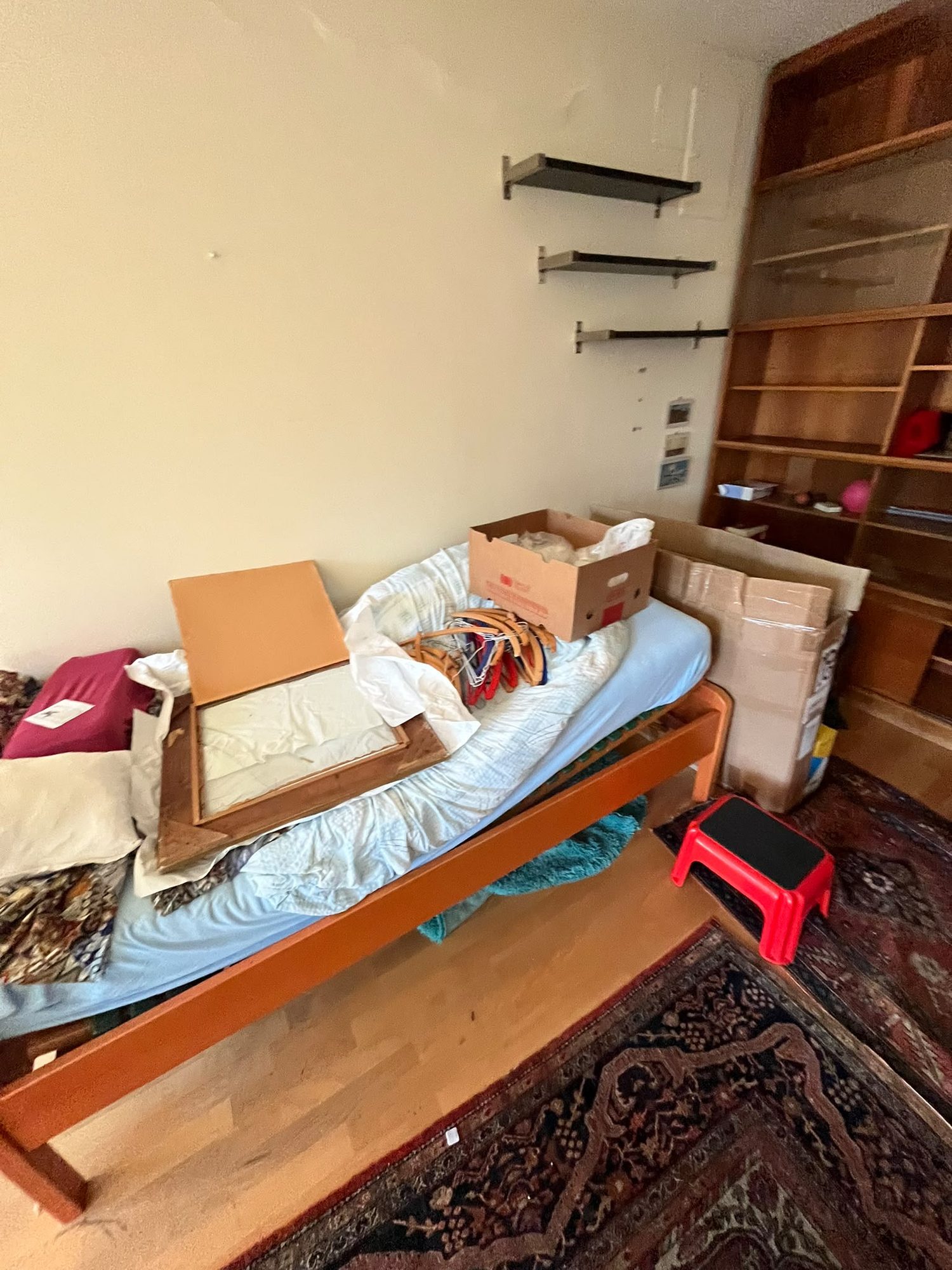 Wohnung in Köln vor der Entrümpelung (Bild 9)