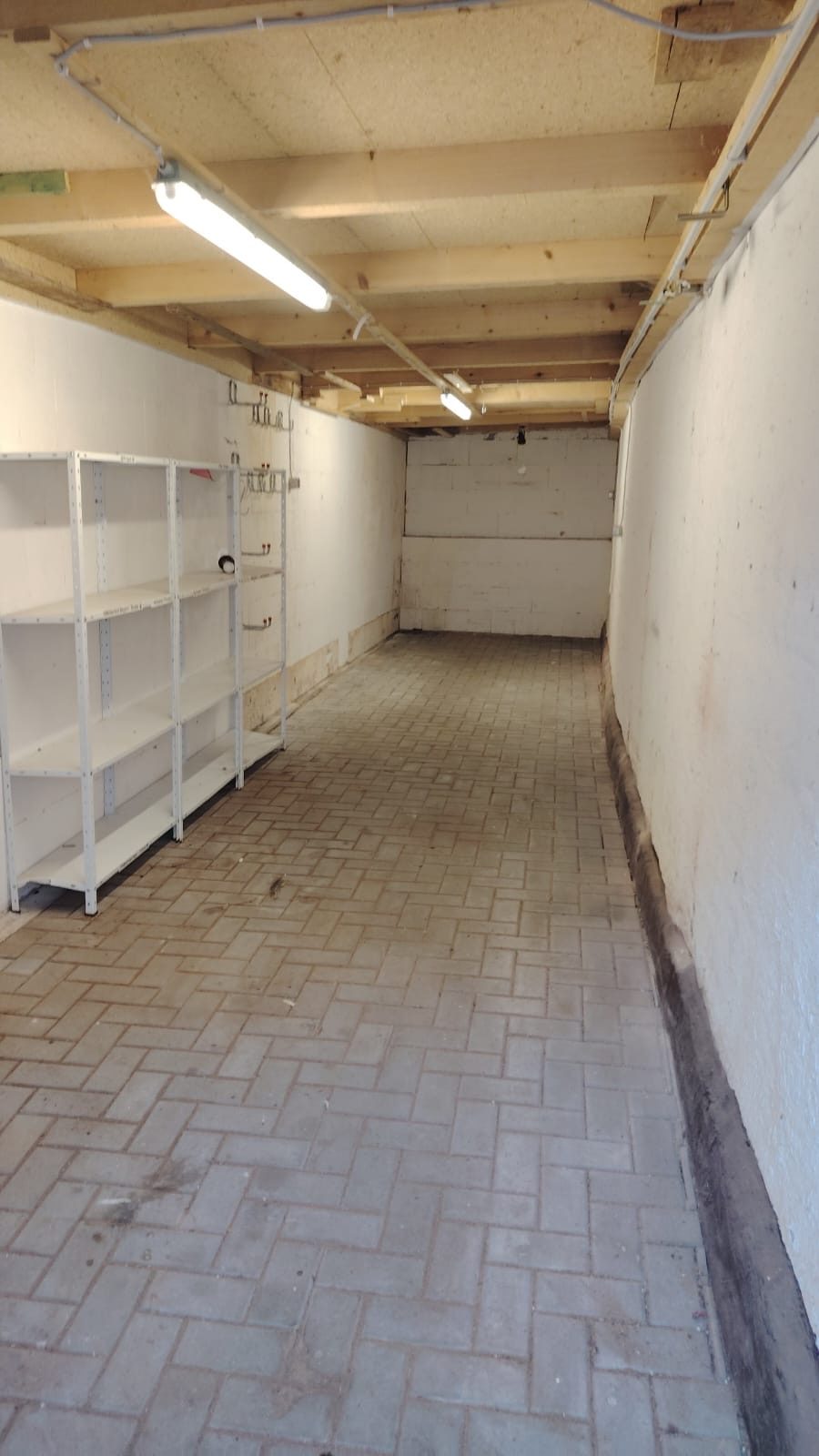 Haus in Mönchengladbach nach der Entrümpelung, besenrein übergeben (Bild 13)