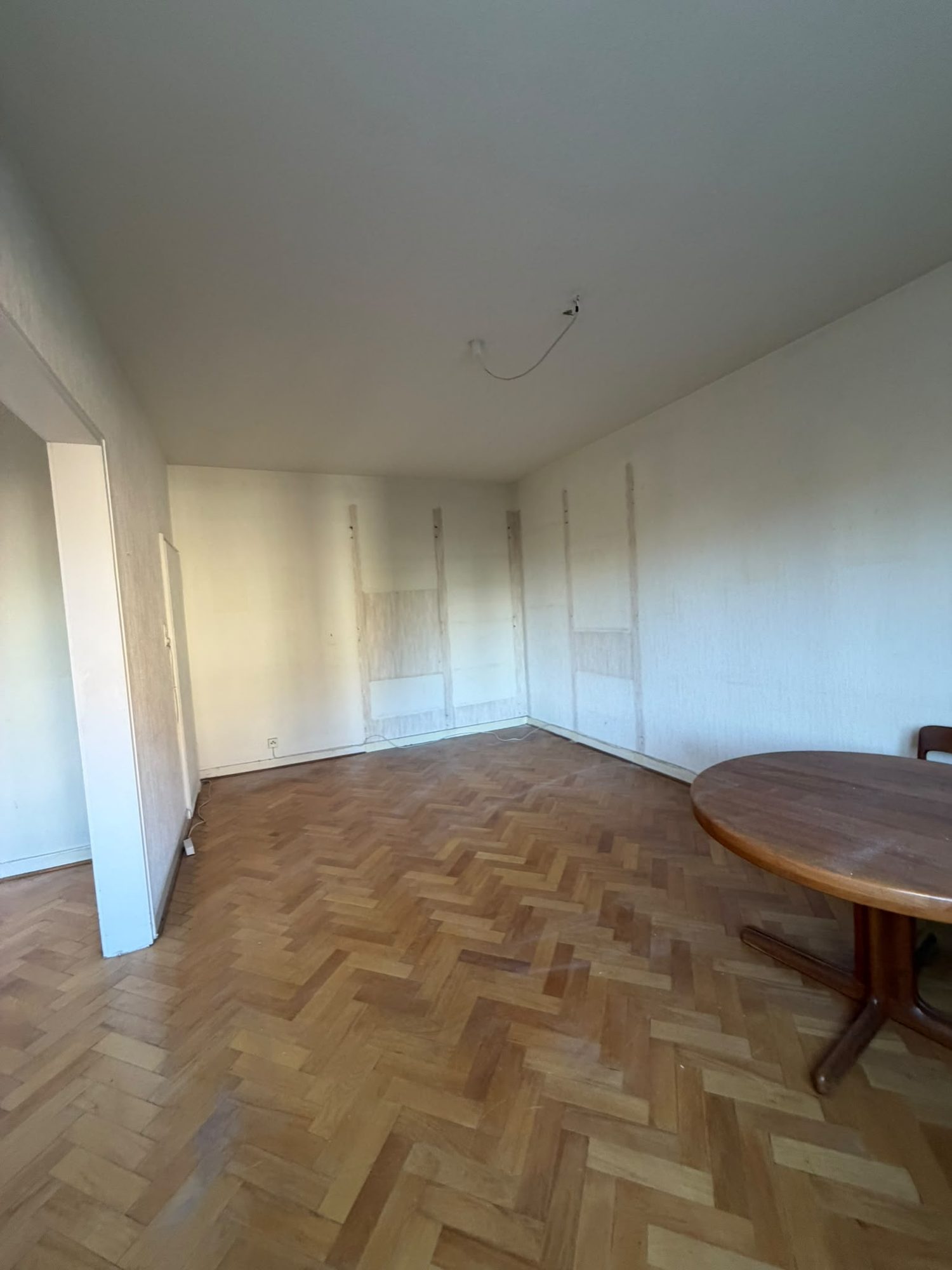 Wohnung in Düsseldorf-Kalkum nach der Entrümpelung, besenrein übergeben (Bild 10)