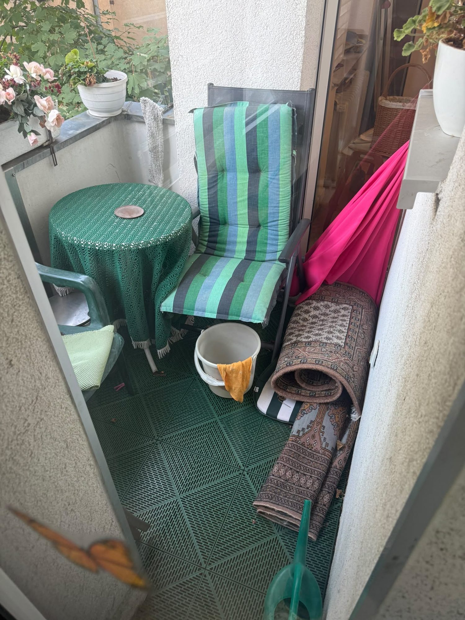 Wohnung in Düsseldorf-Kalkum vor der Entrümpelung (Bild 7)