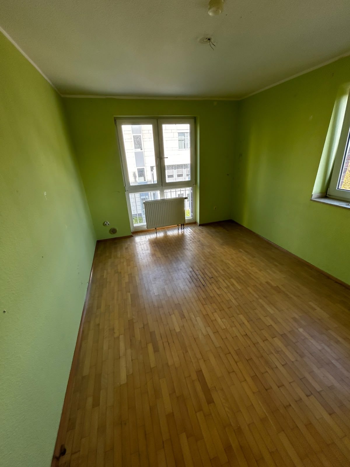 Wohnung in Düsseldorf-Rath nach der Entrümpelung, besenrein übergeben (Bild 3)