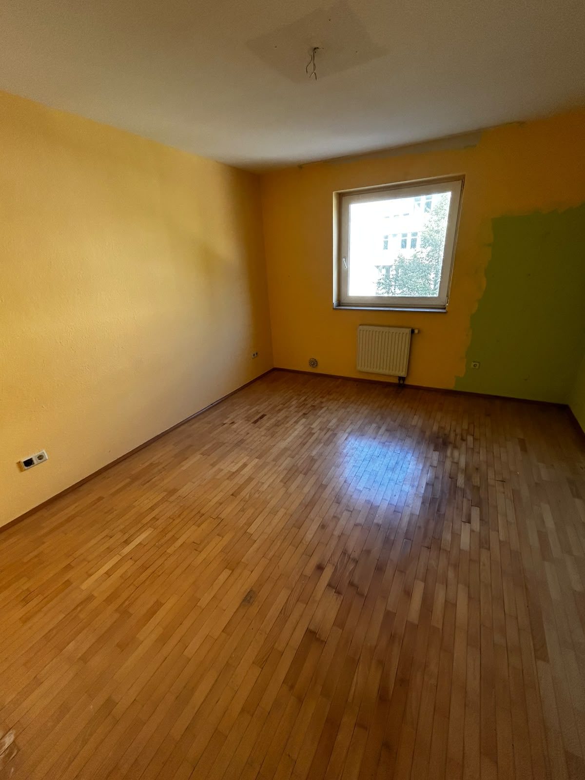 Wohnung in Düsseldorf-Rath nach der Entrümpelung, besenrein übergeben (Bild 5)