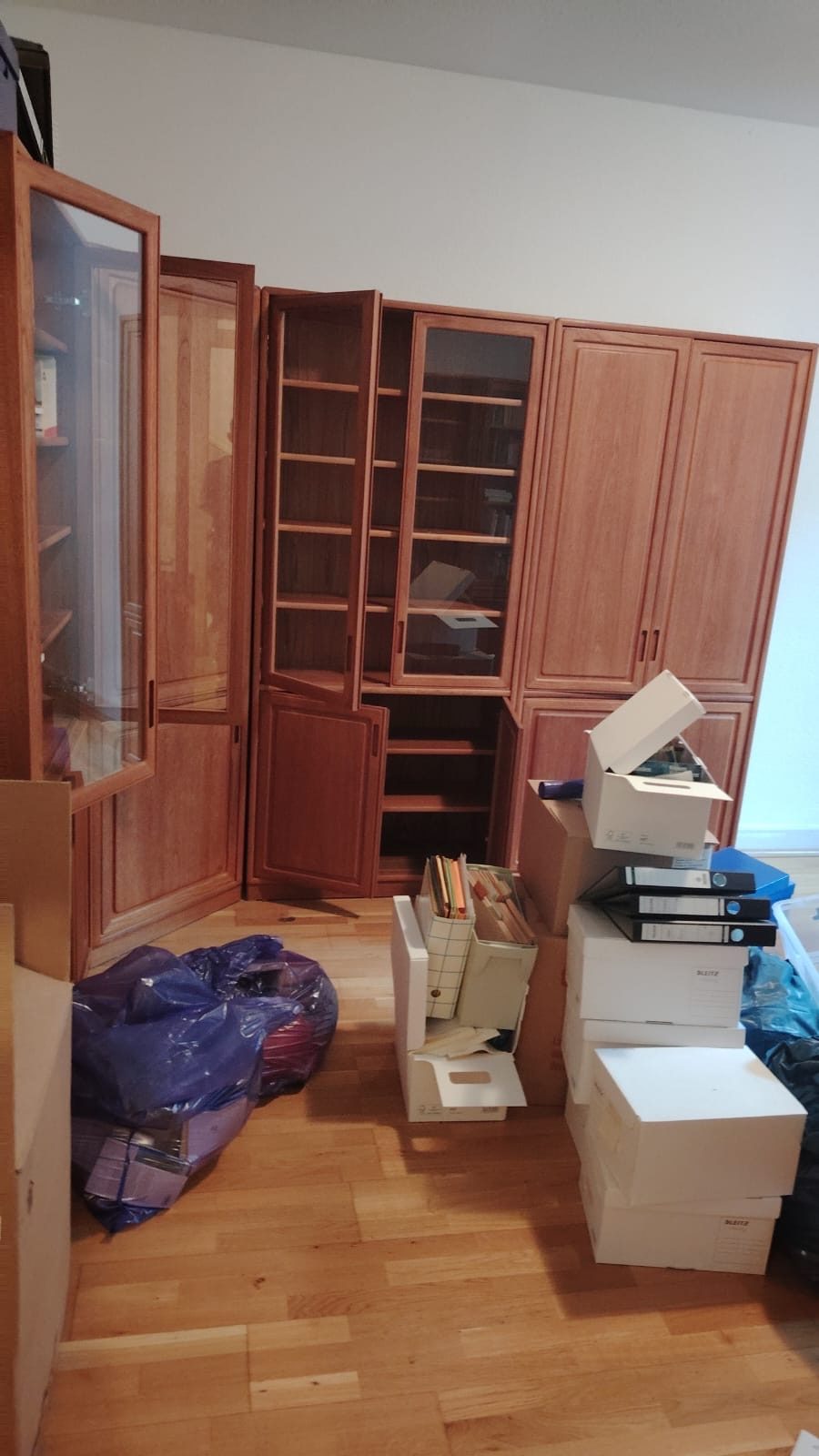 Wohnung in Köln vor der Entrümpelung (Bild 7)